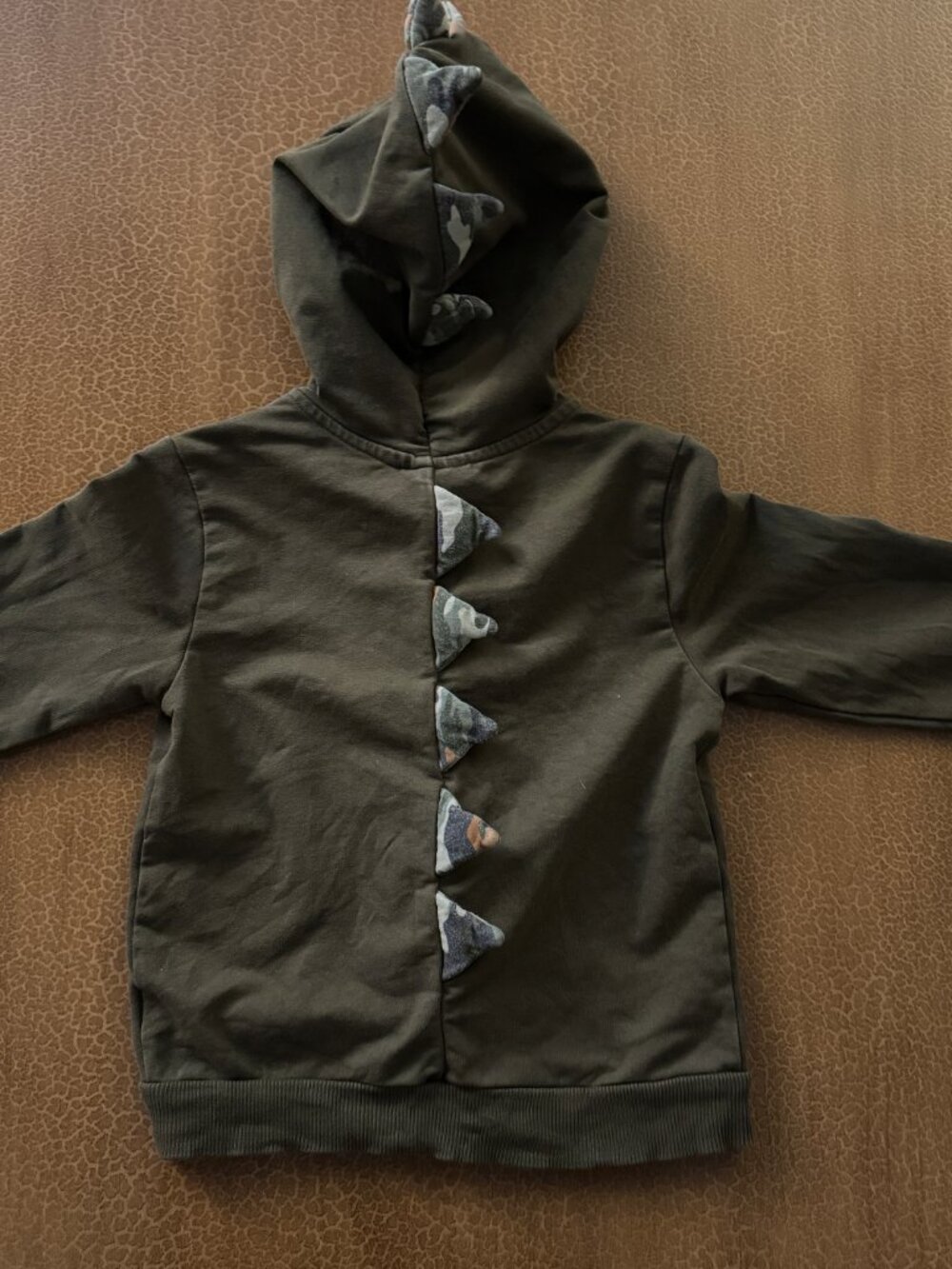 Tommy Bahama Dinosaur Zipper Hoodie Jacket - Size 3T - Picture 2 of 2